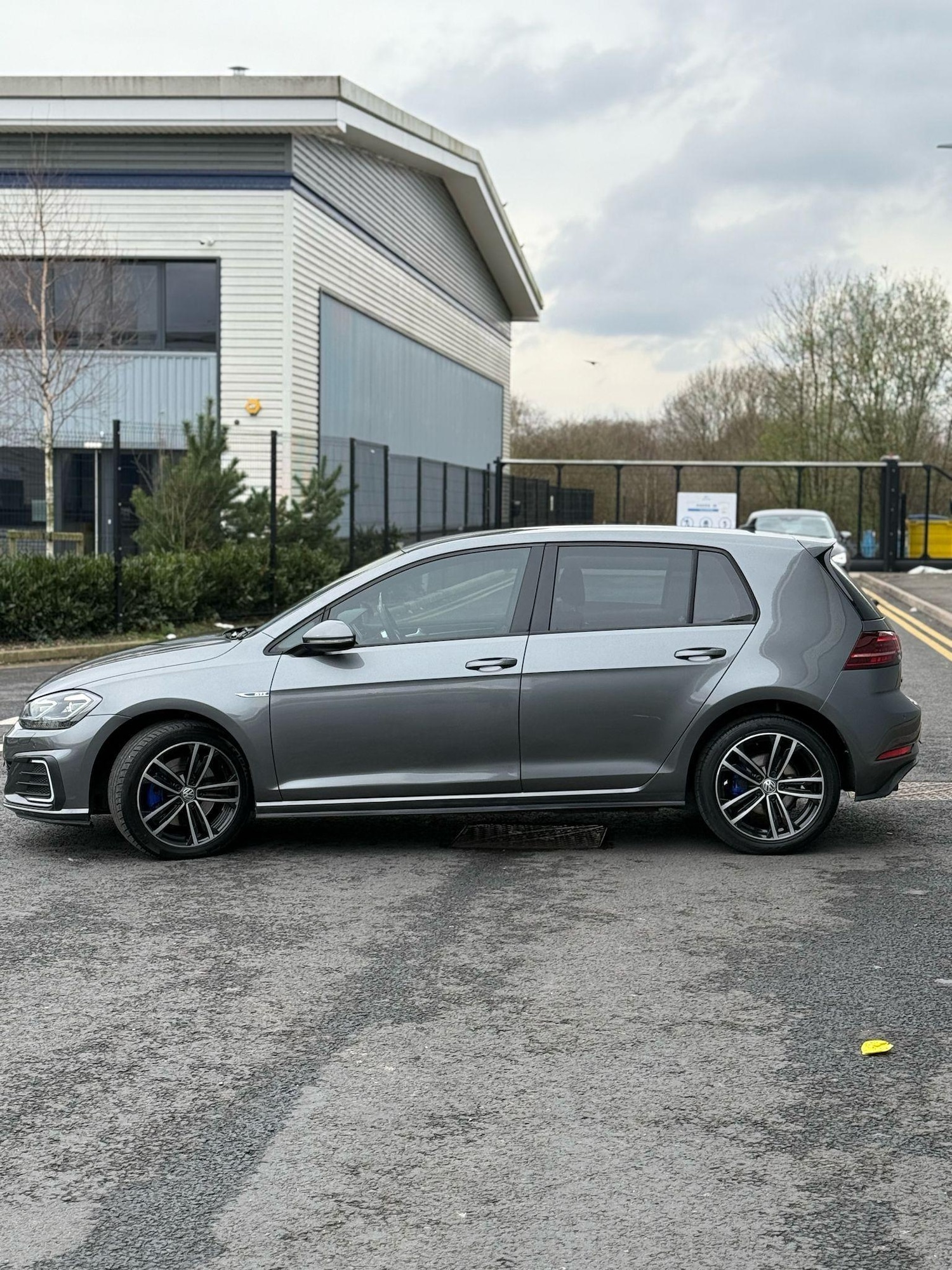 Used Volkswagen Golf 2020 for sale - 76260522: Photo 4