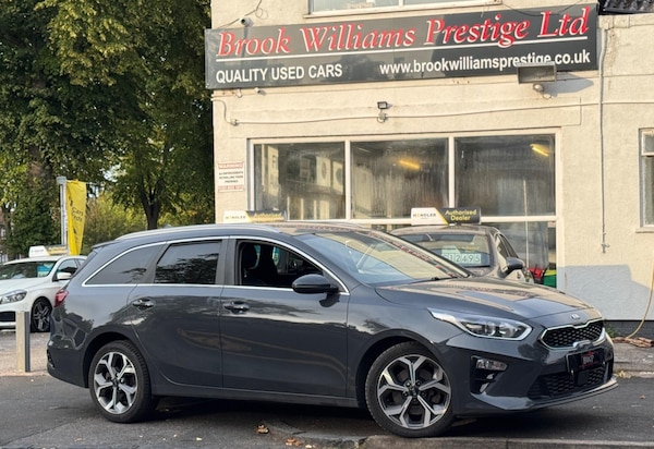 Used Kia Ceed 2021 for sale - 75588127: Photo 1