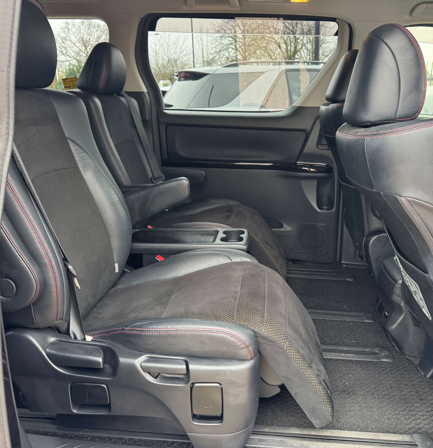 Used Toyota Vellfire 2026 for sale - 77781049: Photo 14