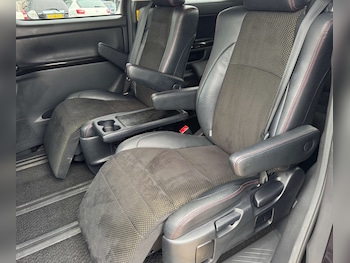 Used Toyota Vellfire undefined for sale - 77781049: Photo