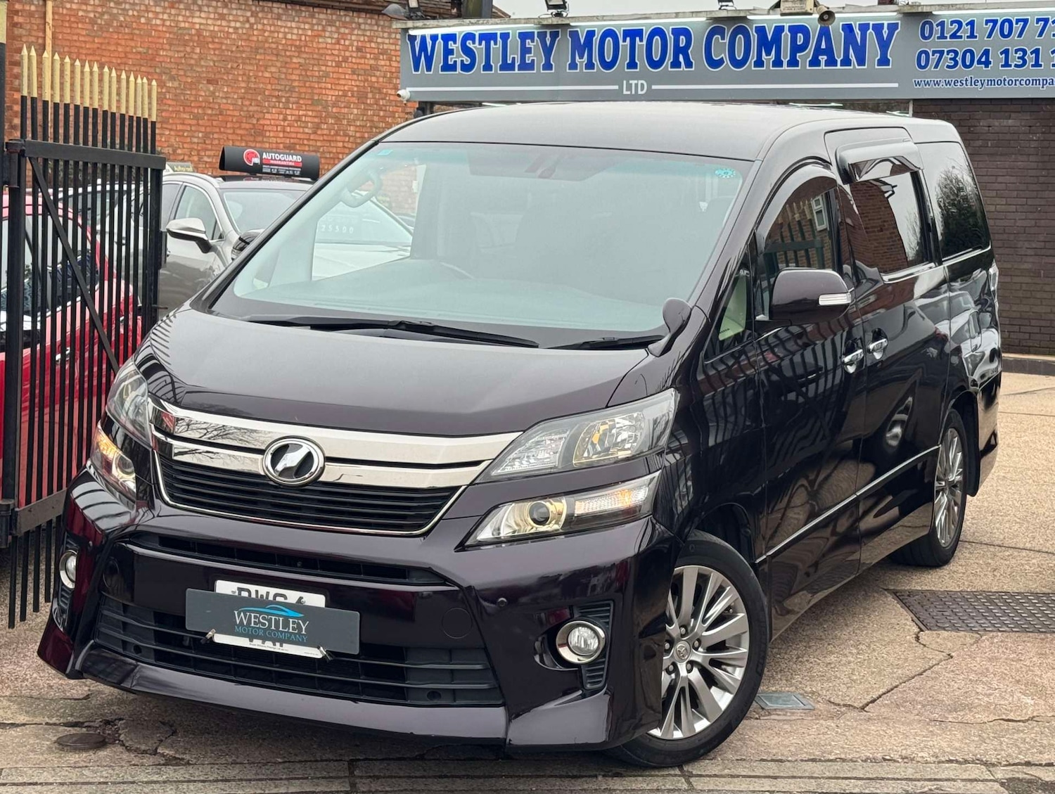 Used Toyota Vellfire 2026 for sale - 77781049: Photo 3