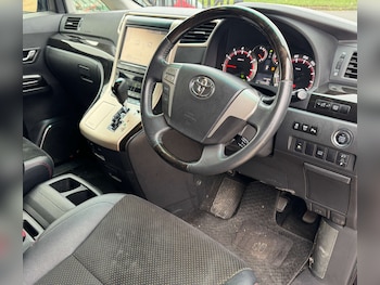 Used Toyota Vellfire undefined for sale - 77781049: Photo