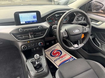 Used Ford Focus 2019 for sale - 79589168: Photo