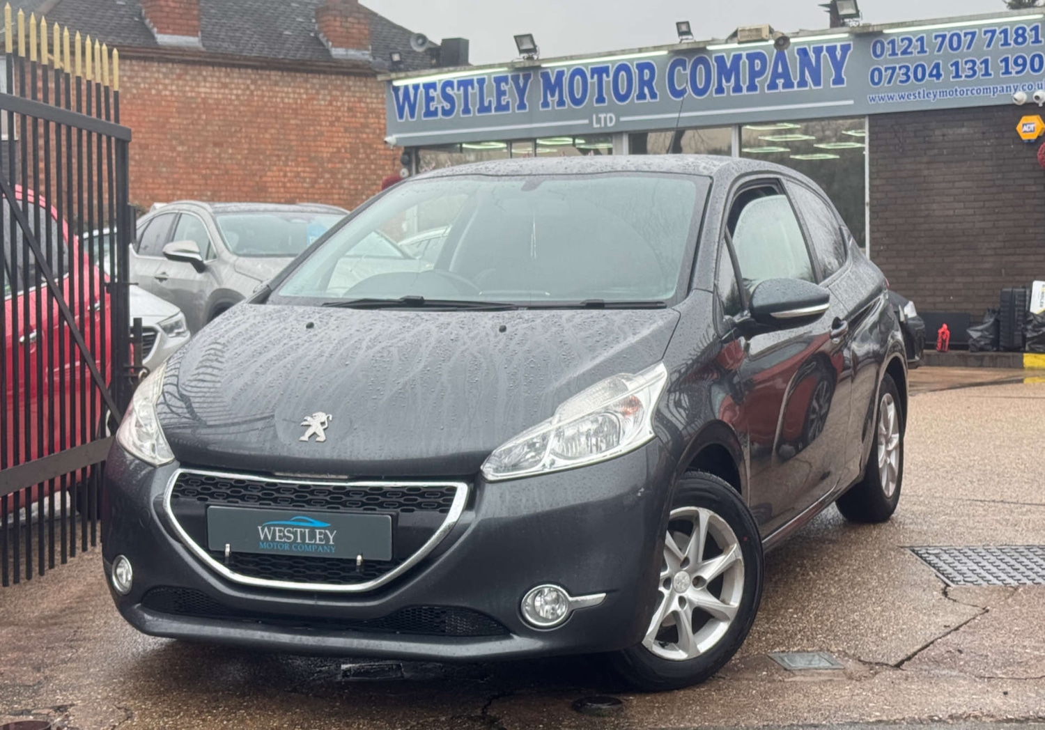Used Peugeot 208 2014 for sale - 77607896: Photo 3