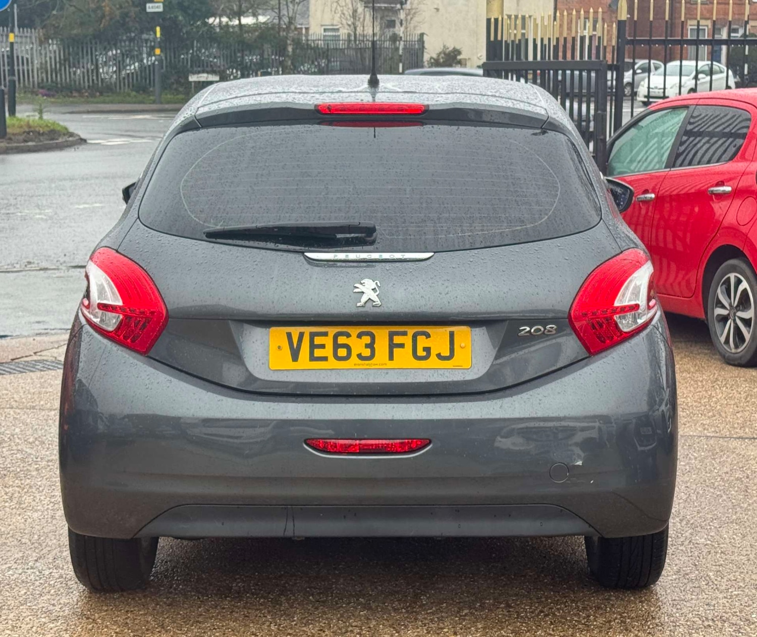 Used Peugeot 208 2014 for sale - 77607896: Photo 7