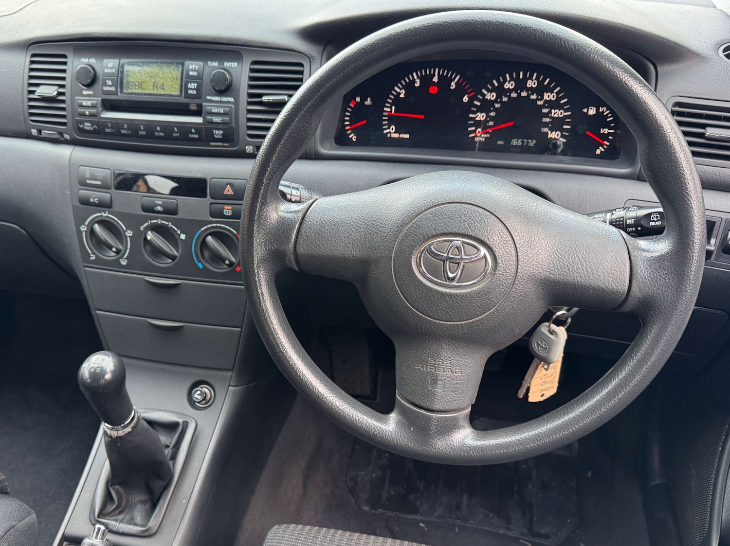 Used Toyota Corolla 2005 for sale - 77607887: Photo 2