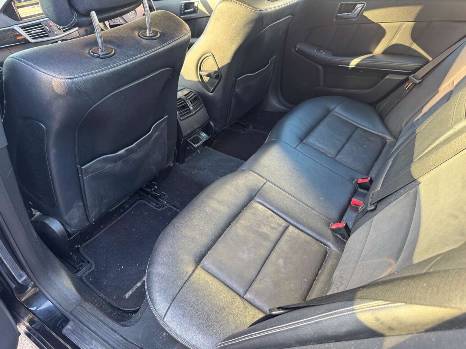 Used Mercedes-Benz E Class 2009 for sale - 77975404: Photo 14