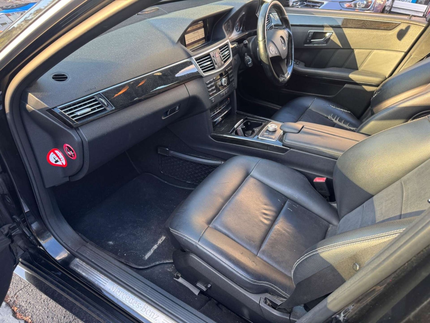 Used Mercedes-Benz E Class 2009 for sale - 77975404: Photo 18