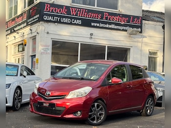 Used Toyota Yaris 2014 for sale - 75175310: Photo