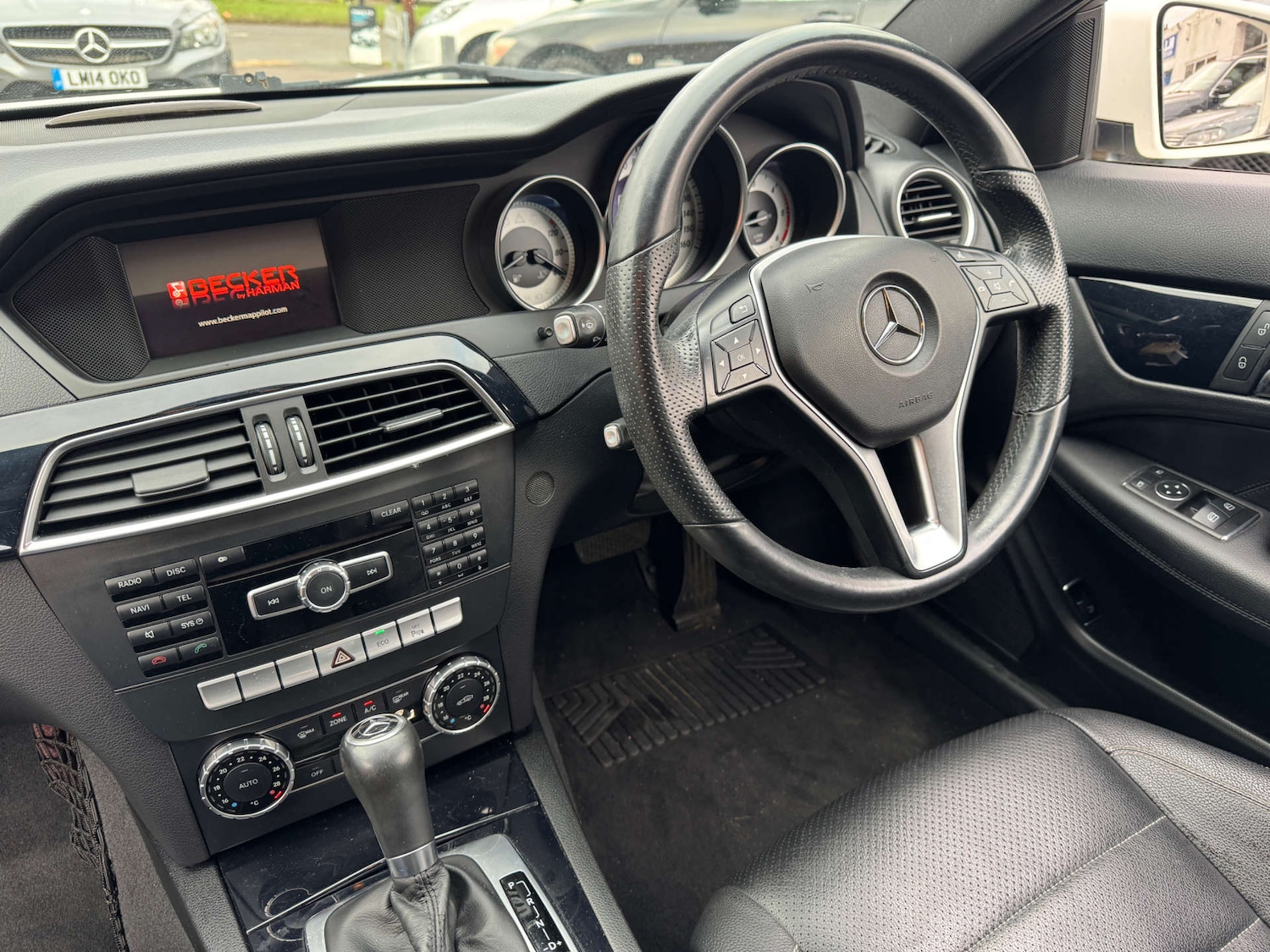 Used Mercedes-Benz C Class 2012 for sale - 77607901: Photo 27