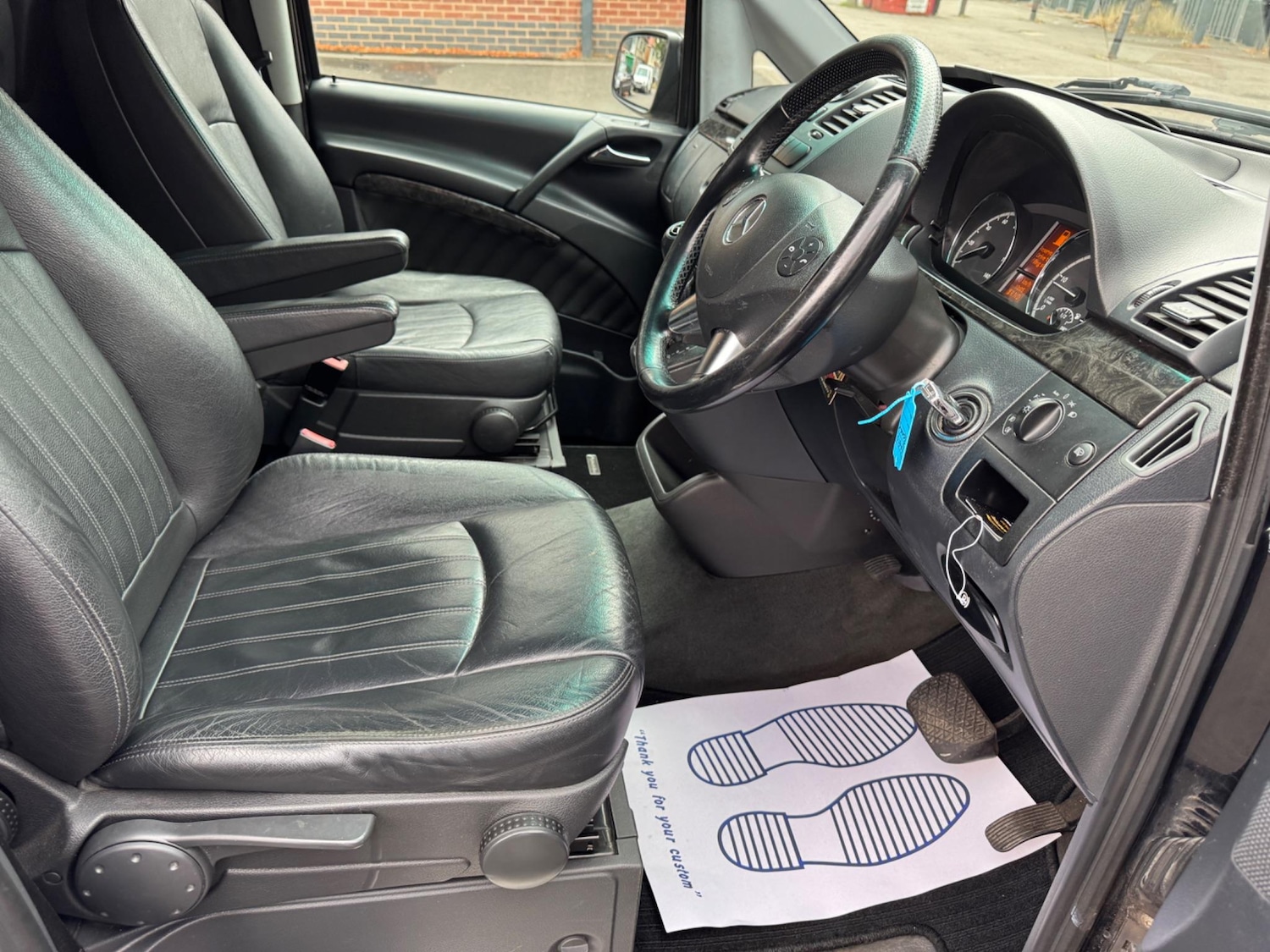 Vehicle 29