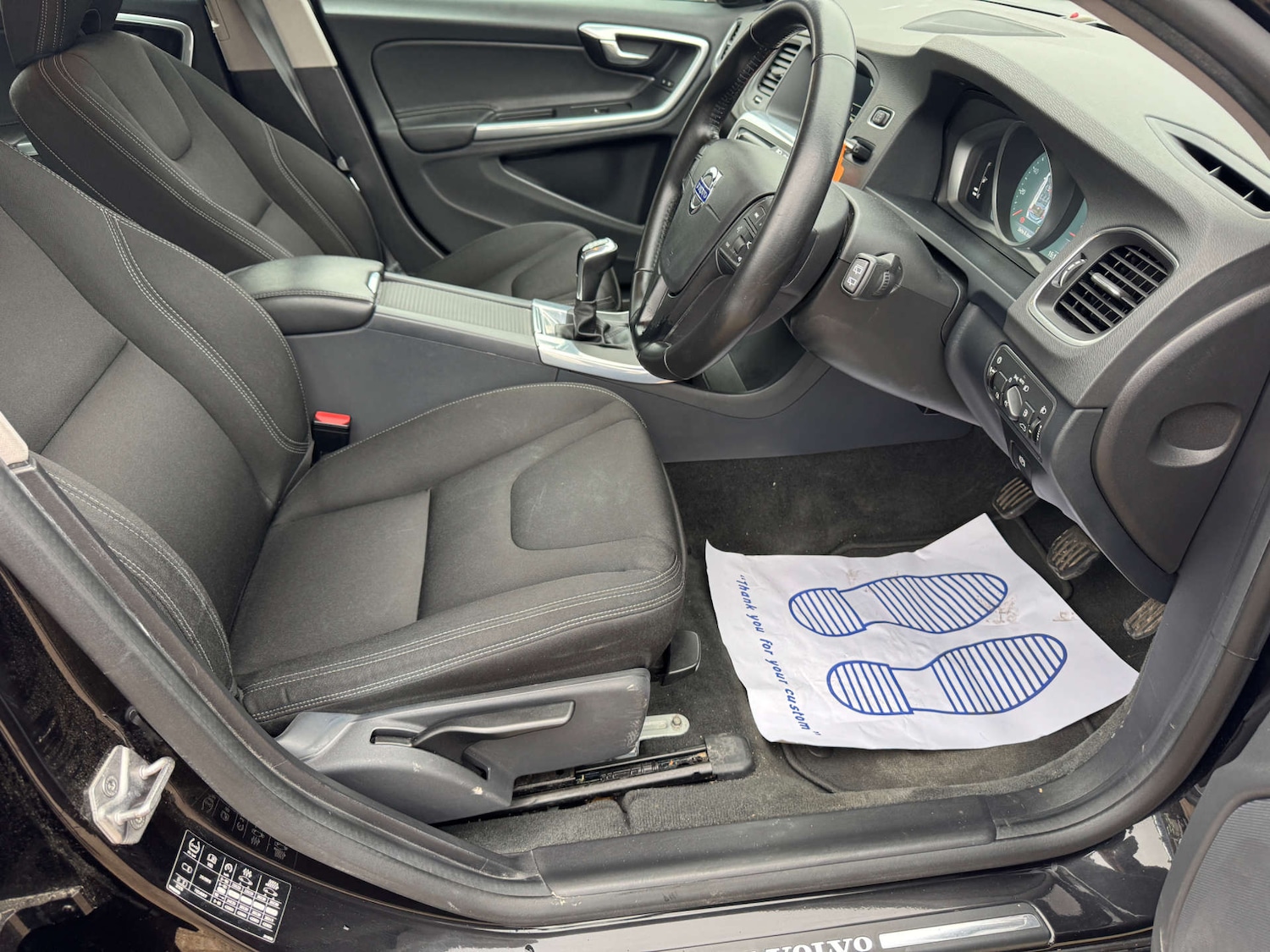 Used Volvo V60 2016 for sale - 77607898: Photo 19