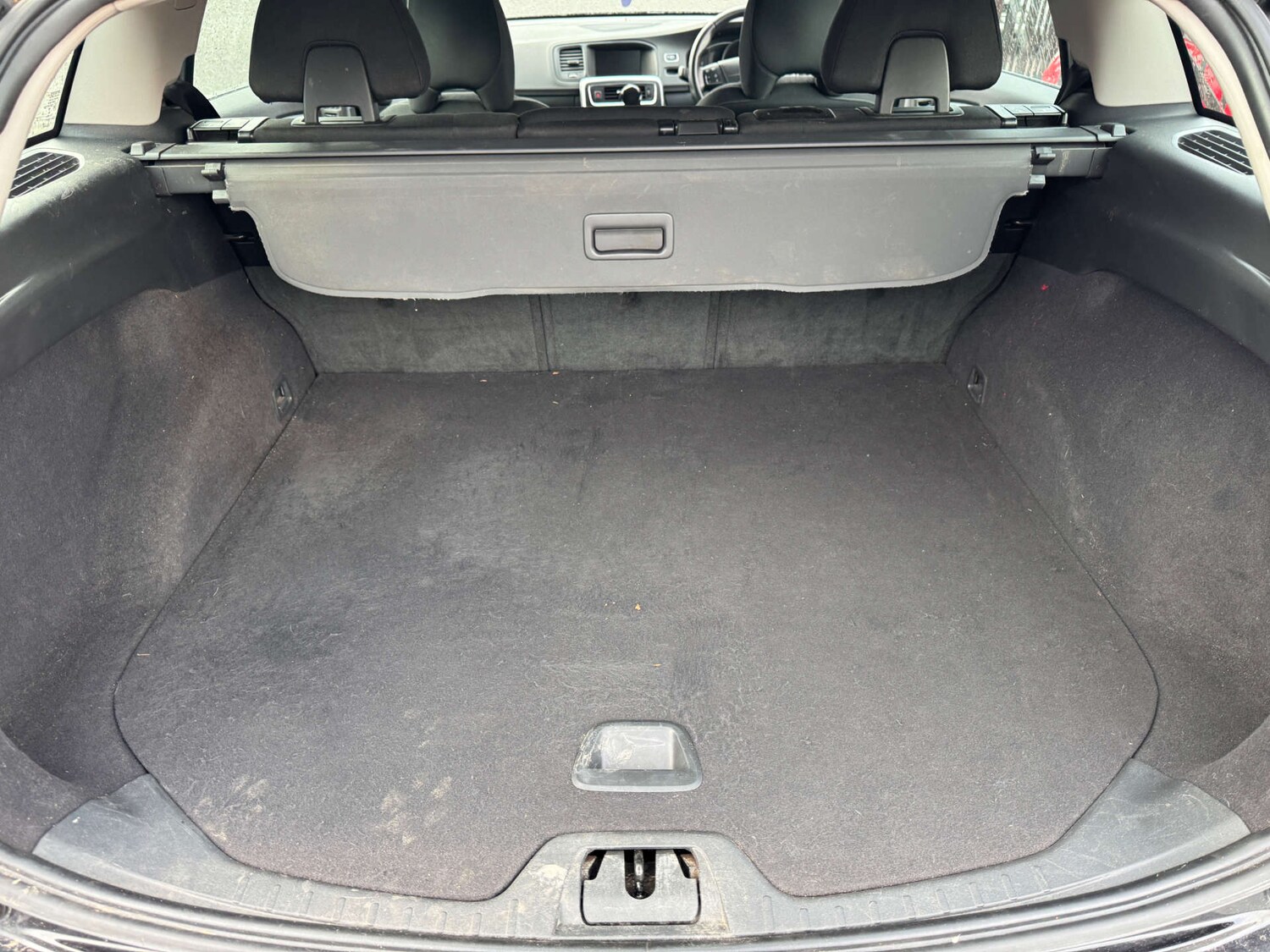 Used Volvo V60 2016 for sale - 77607898: Photo 7