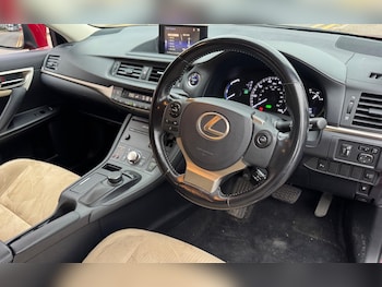 Used Lexus CT 2016 for sale - 76251022: Photo
