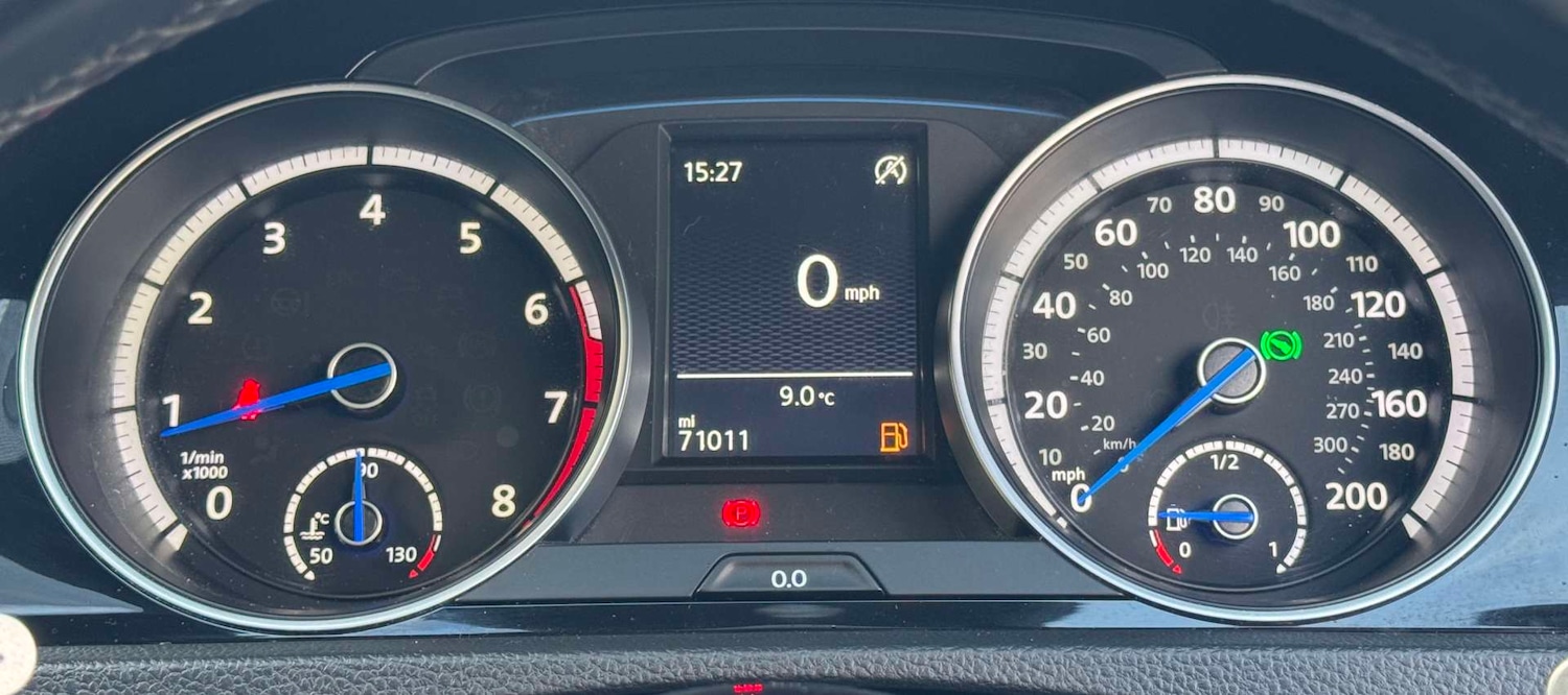 Used Volkswagen Golf 2015 for sale - 77607895: Photo 22