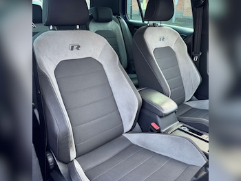 Used Volkswagen Golf 2015 for sale - 77607895: Photo