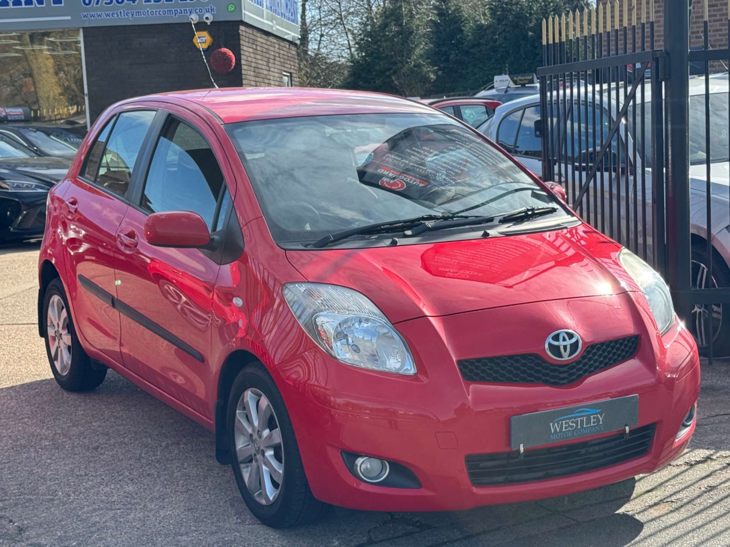Used Toyota Yaris 2011 for sale - 77781041: Photo 5