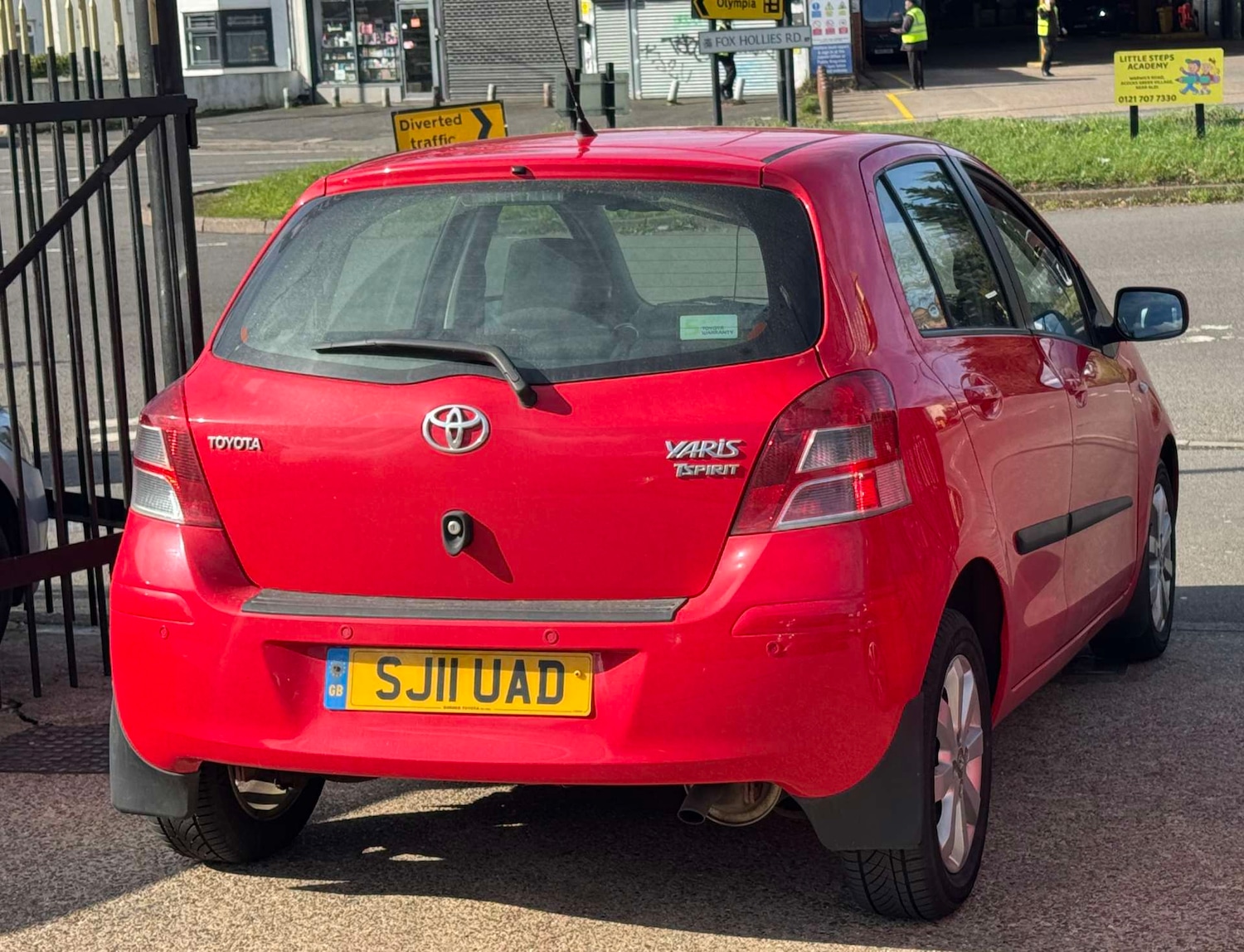 Used Toyota Yaris 2011 for sale - 77781041: Photo 9