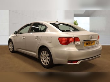 Used Toyota Avensis 2014 for sale - 79384513: Photo