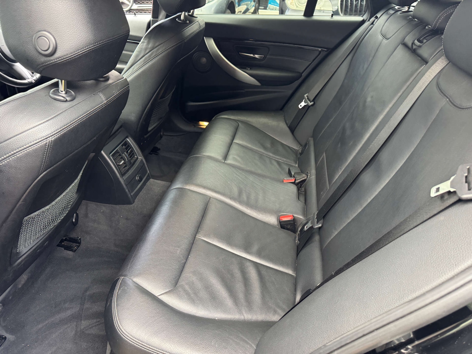 Used BMW 3 Series 2017 for sale - 77607892: Photo 23