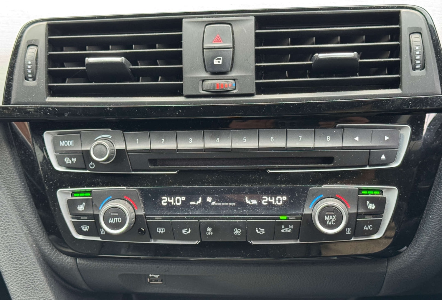 Used BMW 3 Series 2017 for sale - 77607892: Photo 31