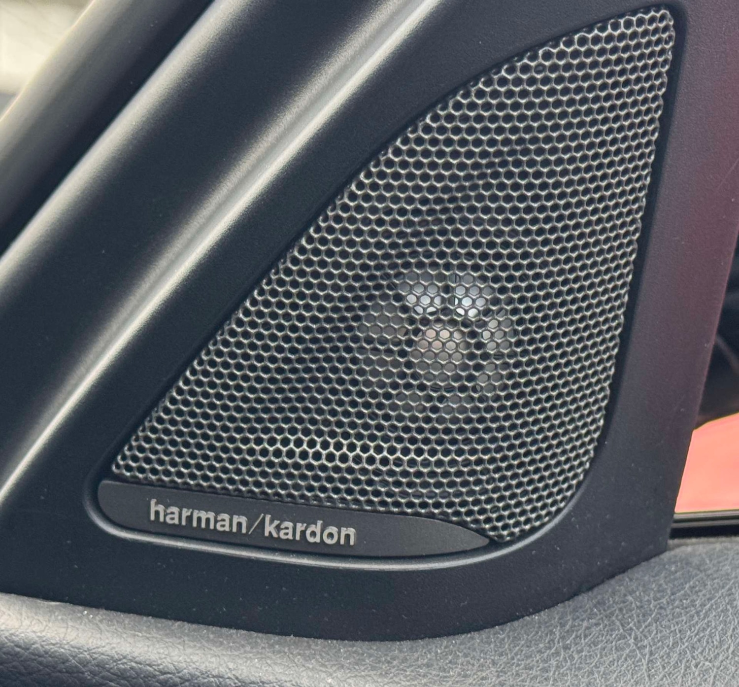 Used BMW 3 Series 2017 for sale - 77607892: Photo 34