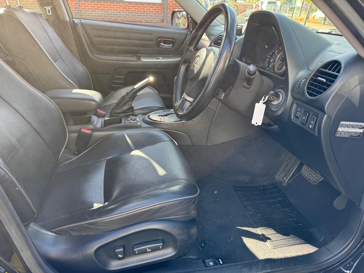 Used Lexus IS 2005 for sale - 76259304: Photo 15