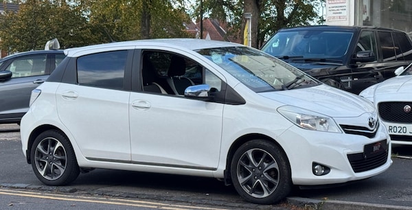 Used Toyota Yaris 2013 for sale - 76251131: Photo 11