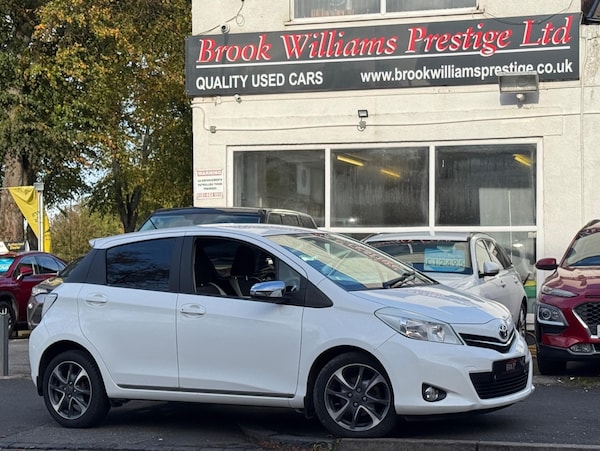 Used Toyota Yaris 2013 for sale - 76251131: Photo 1