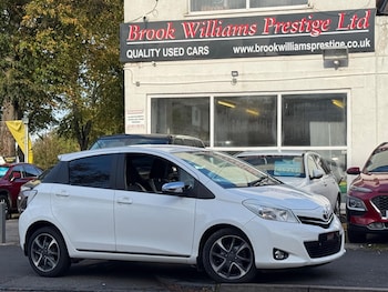 2013 (63) - 1.33 Dual VVT-i Trend Euro 5 5dr