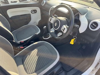 Used Renault Twingo 2015 for sale - 79515566: Photo