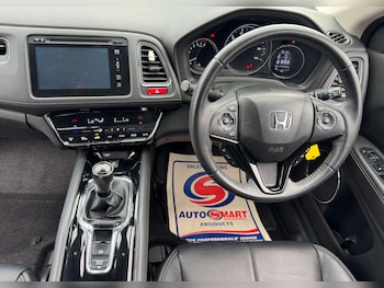Used Honda HR-V 2017 for sale - 78875732: Photo