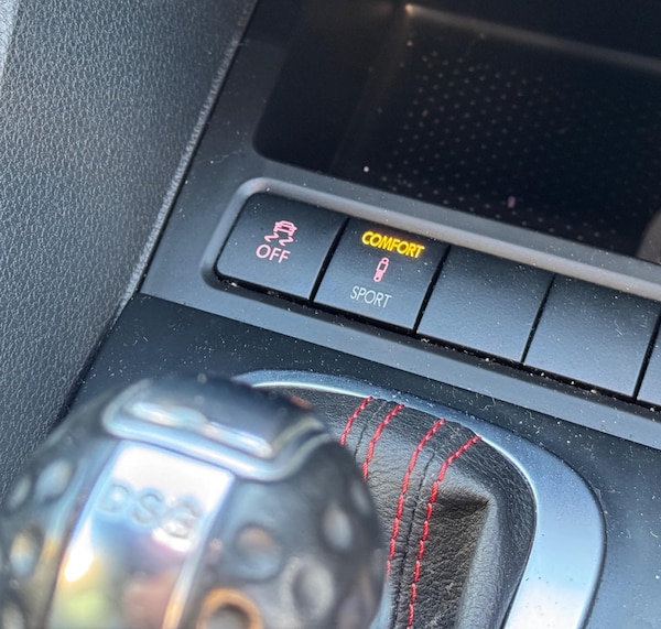 Used Volkswagen Golf 2023 for sale - 74433802: Photo 32
