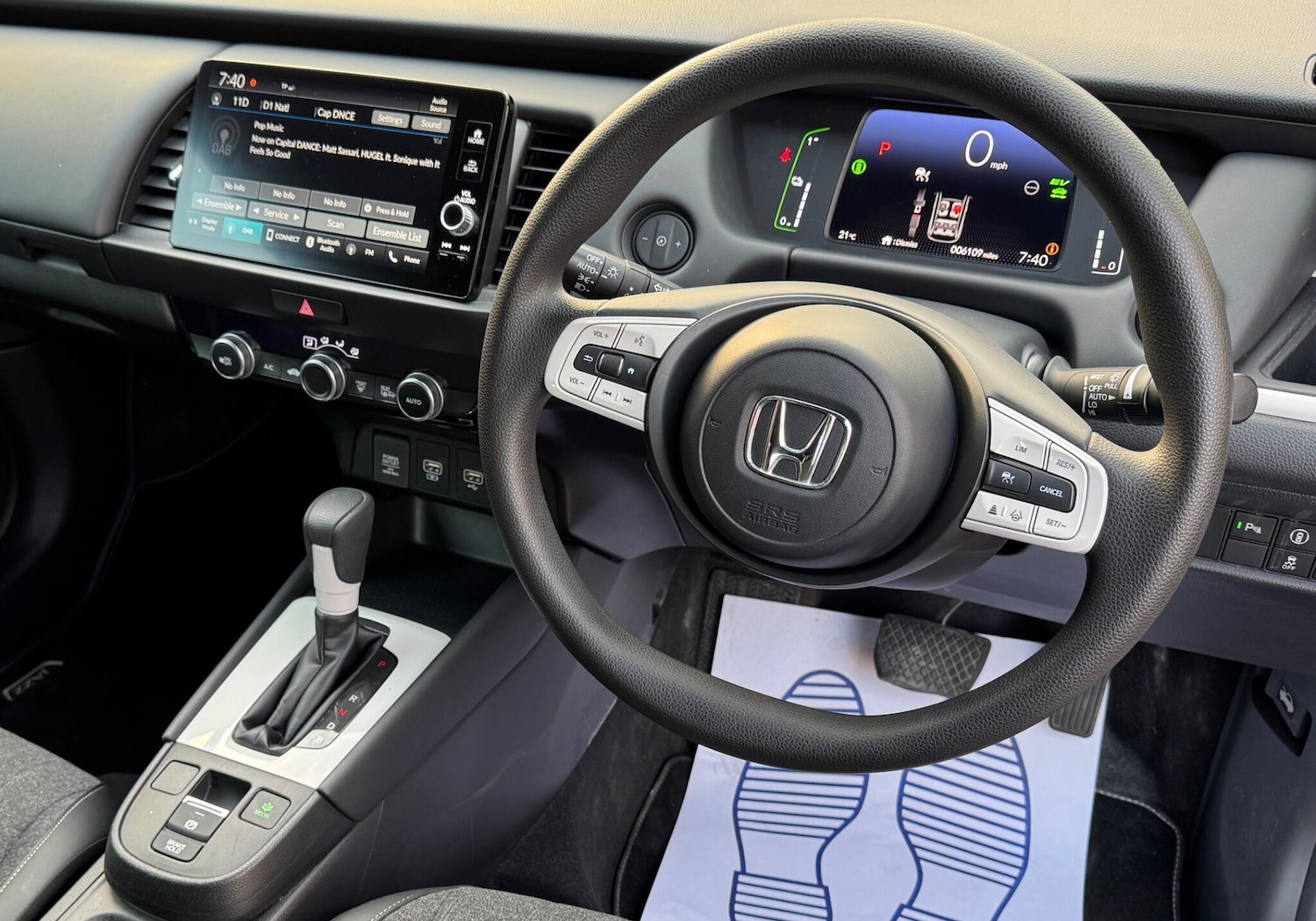 Used Honda Jazz 2023 for sale - 76251267: Photo 2