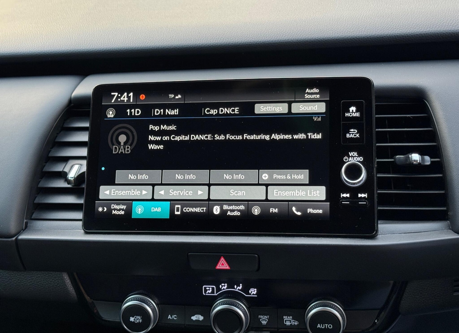 Used Honda Jazz 2023 for sale - 76251267: Photo 29