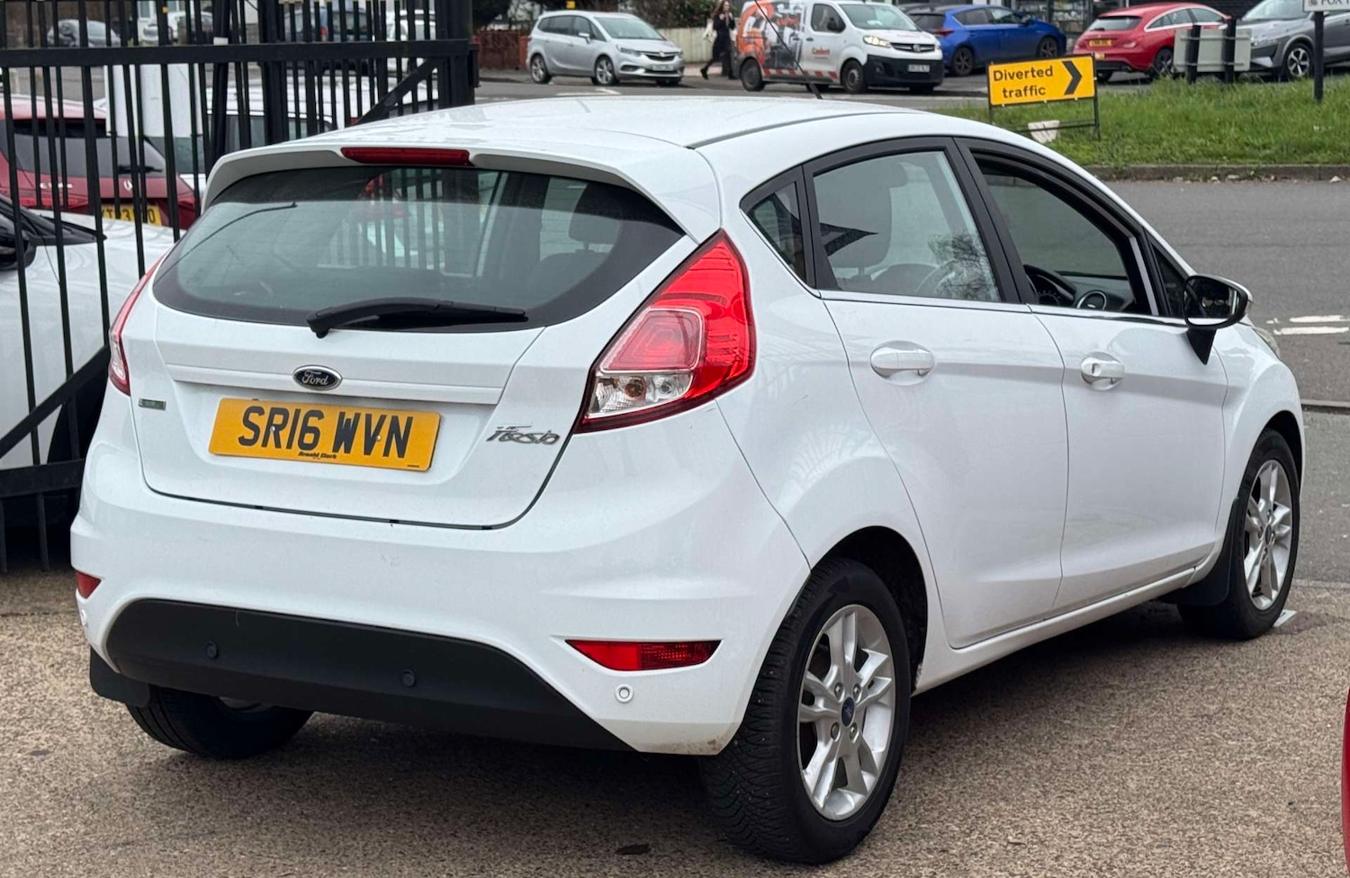 Used Ford Fiesta 2016 for sale - 77975391: Photo 12