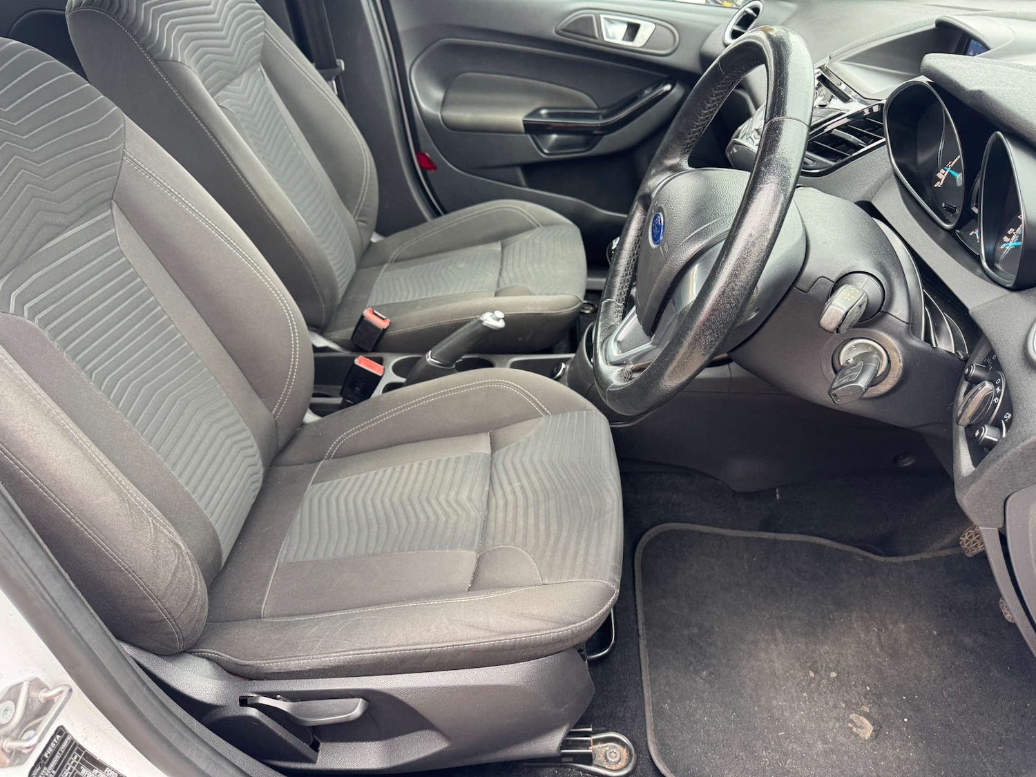 Used Ford Fiesta 2016 for sale - 77975391: Photo 20