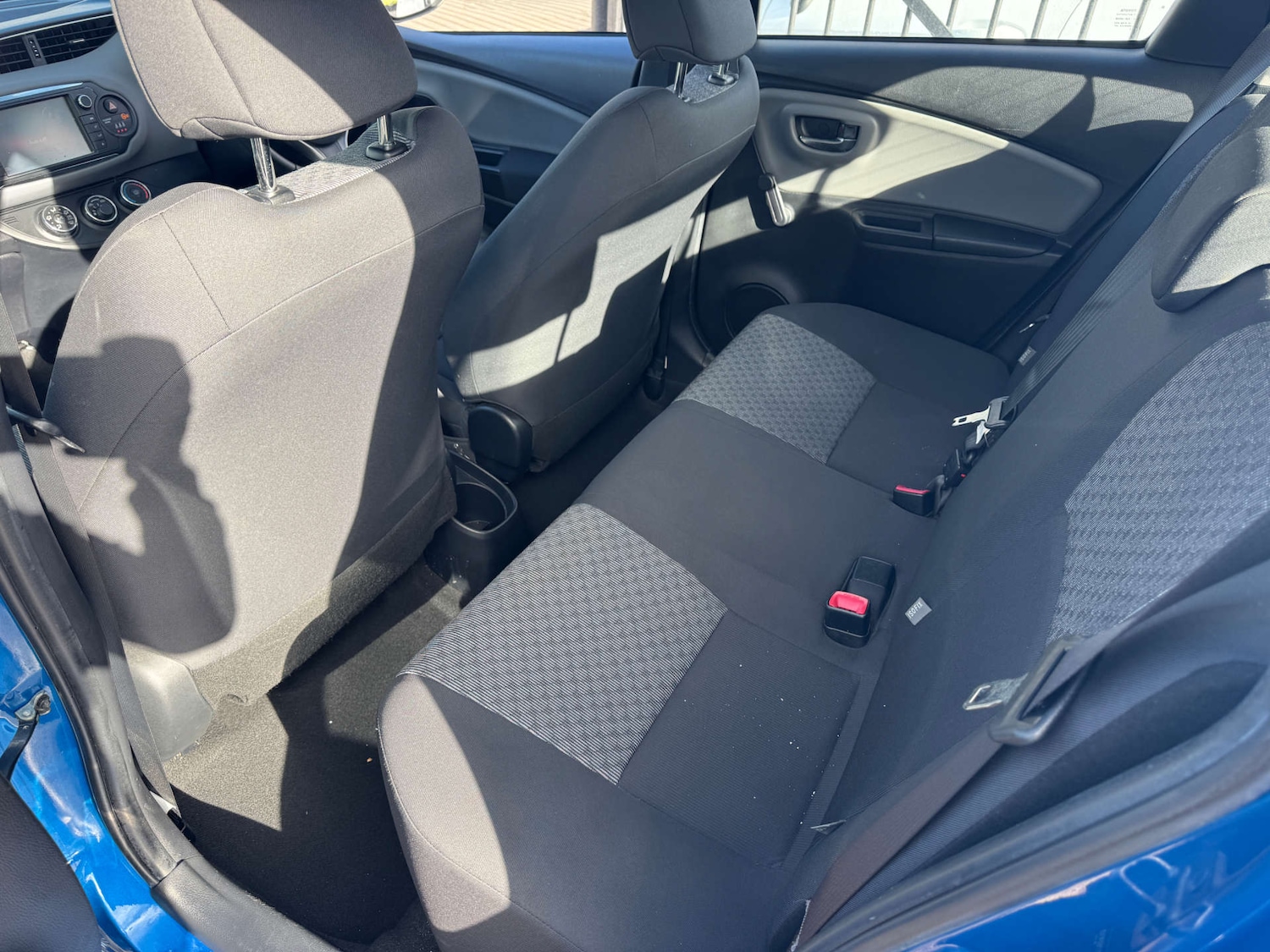 Used Toyota Yaris 2015 for sale - 77813604: Photo 9