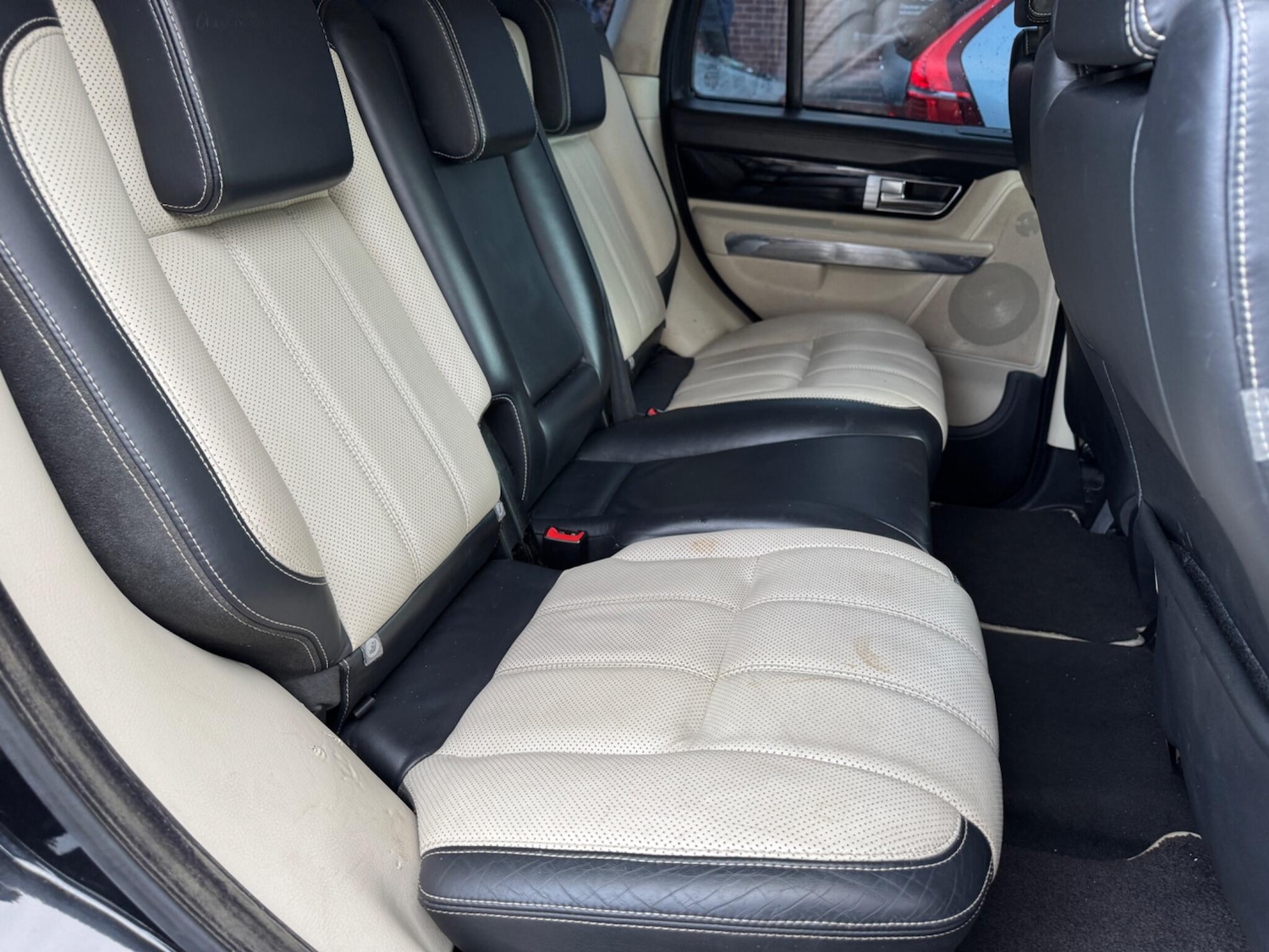 Used Toyota Verso 2009 for sale - 76388309: Photo 24