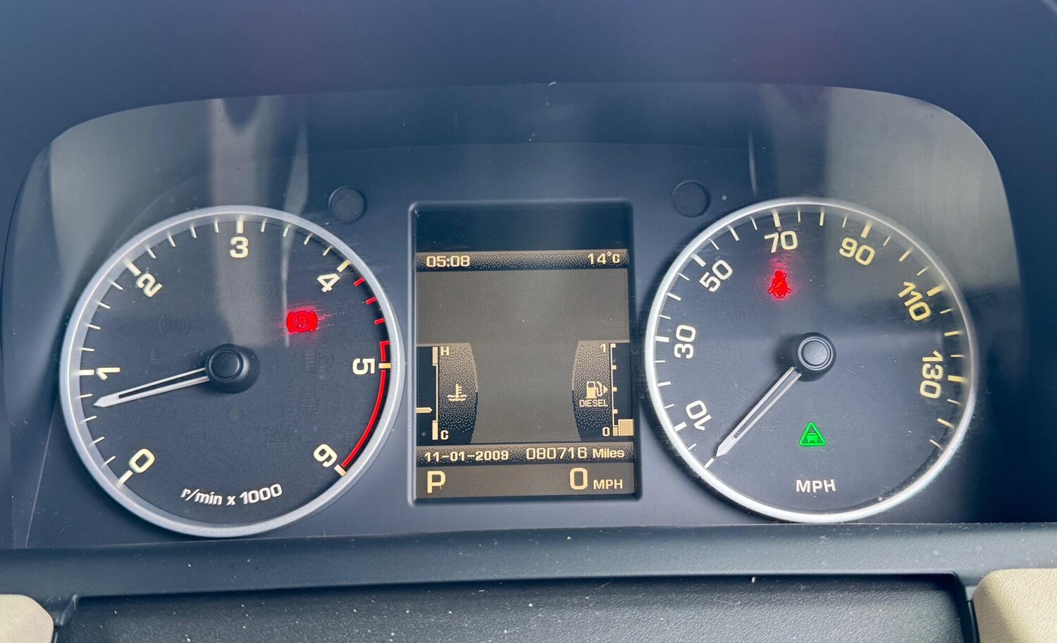 Used Toyota Verso 2009 for sale - 76388309: Photo 29