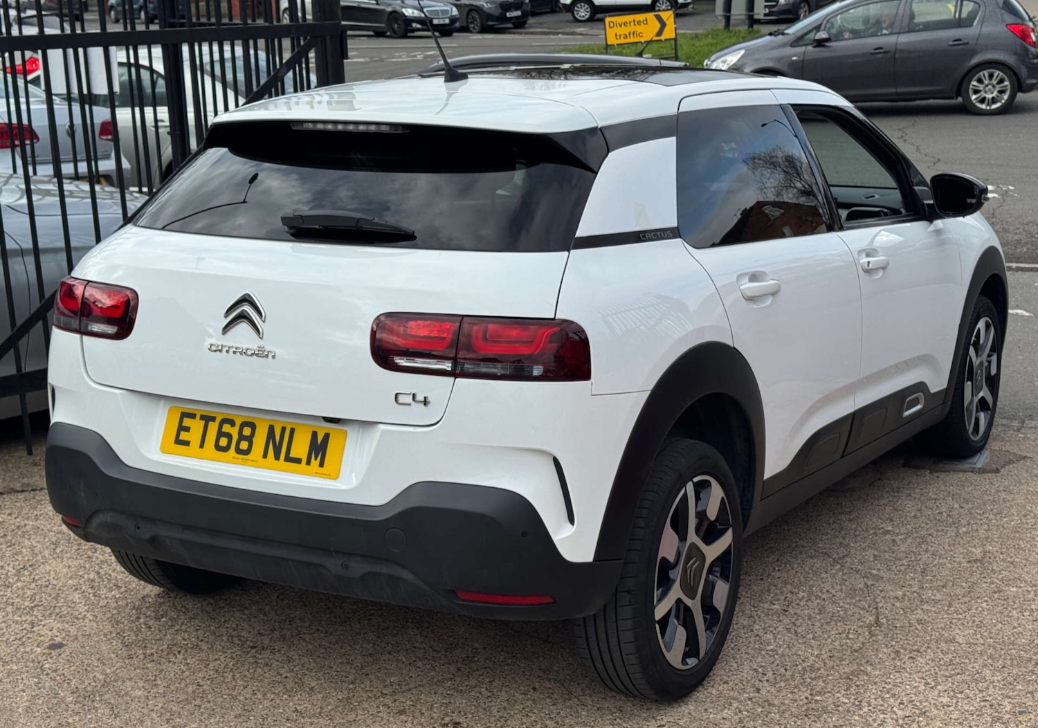 Used Citroen C4 Cactus 2019 for sale - 77975410: Photo 10