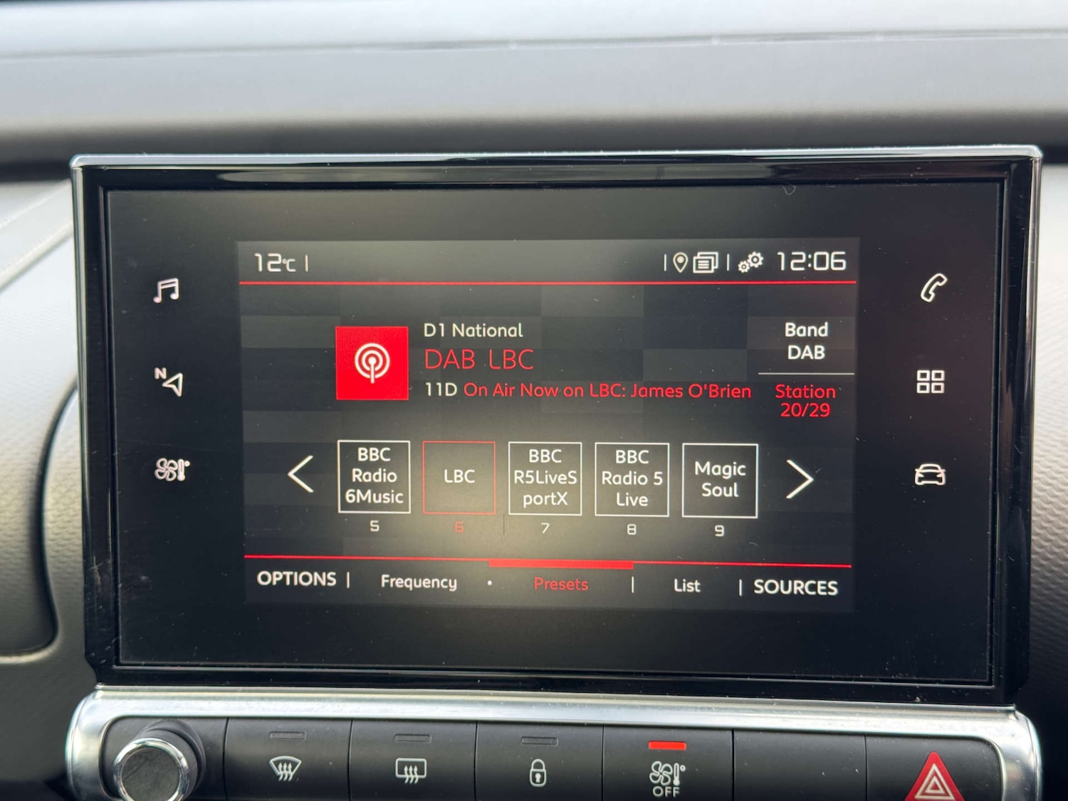 Used Citroen C4 Cactus 2019 for sale - 77975410: Photo 24