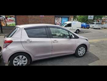 Used Toyota Yaris 2012 for sale - 74799872: Photo