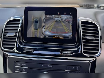 Used Mercedes-Benz GLE 2018 for sale - 77607871: Photo