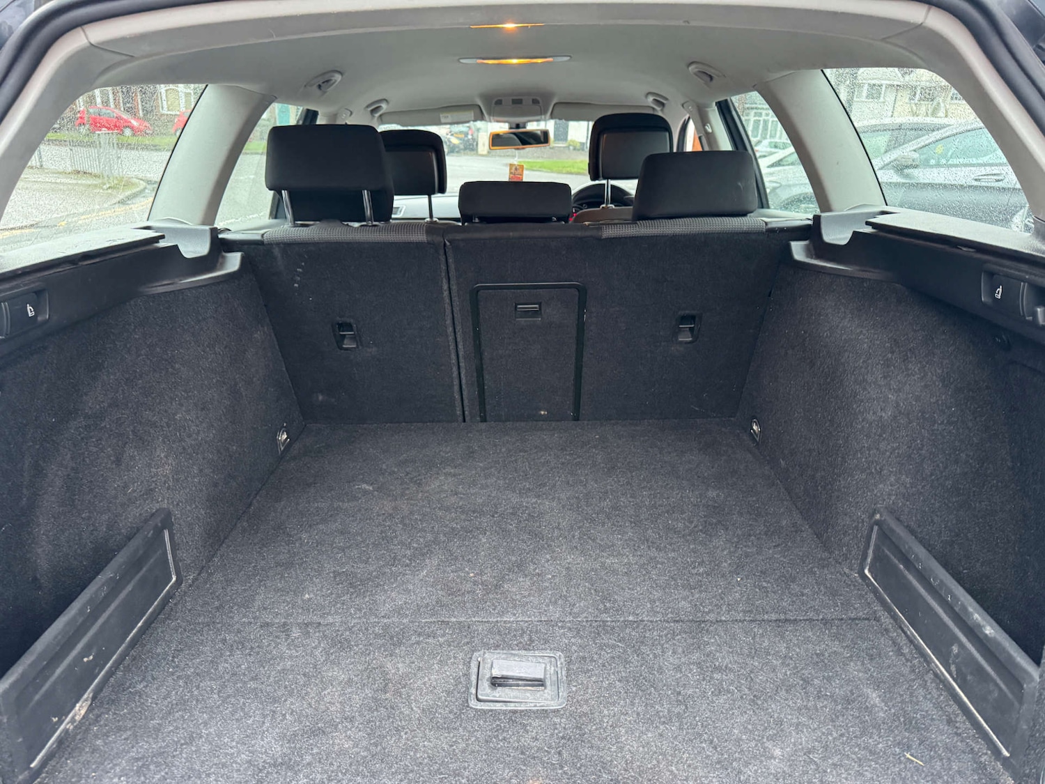 Used Volkswagen Transporter 2013 for sale - 77607877: Photo 14