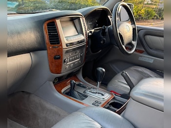 Used Toyota Land Cruiser Amazon 2004 for sale - 75187301: Photo