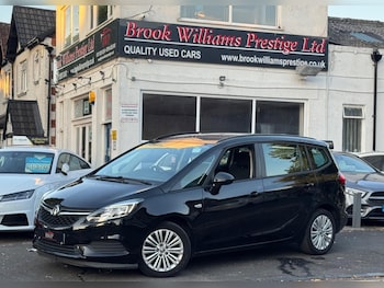 Used Vauxhall Zafira Tourer 2017 for sale - 75225450: Photo