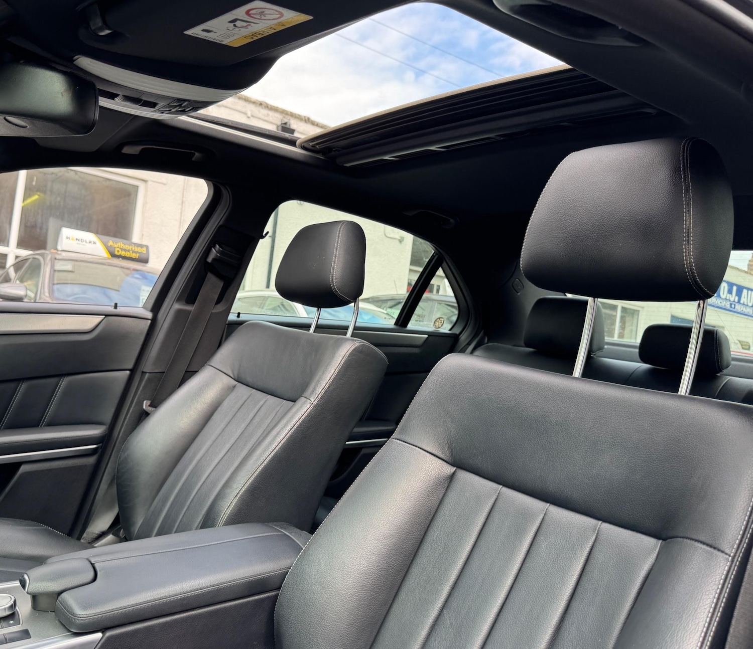 Used Mercedes-Benz E Class 2025 for sale - 76337852: Photo 21