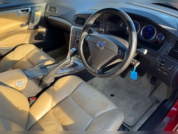 Used Volvo V70 undefined for sale - 78875679: Photo