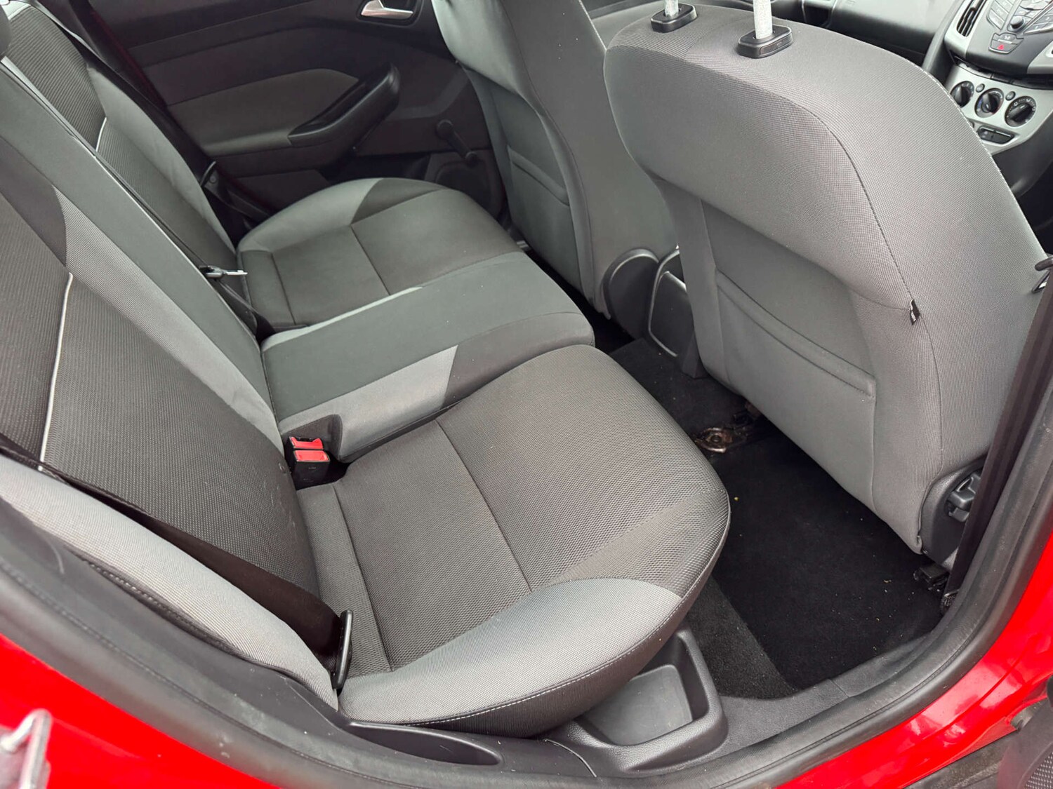 Used Ford Focus 2013 for sale - 77607899: Photo 12